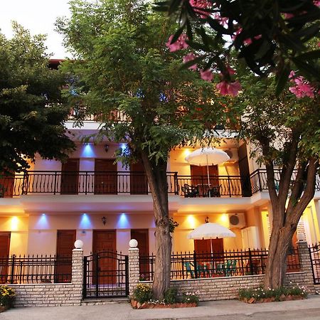 Vasiliki Apartments Platamonas Bagian luar foto