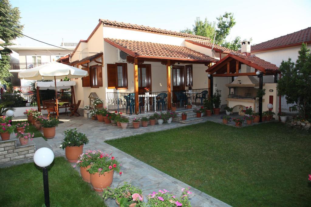 Vasiliki Apartments Platamonas Bagian luar foto